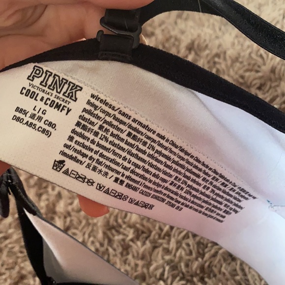 victoria’s secret pink bra - Picture 3 of 3